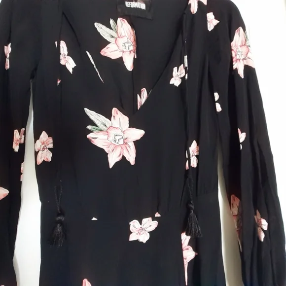 Reformation Black Floral Mini Dress - Picture 5 of 14